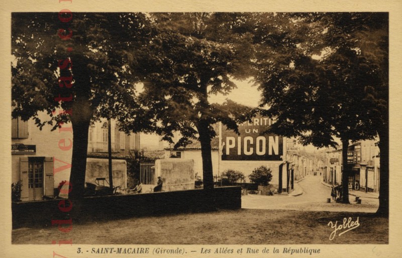 Saint Macaire Les Allees et Rue de la Republique