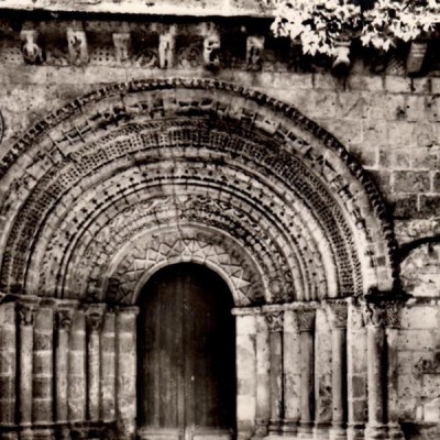 st martin de sescas le portail du 12eme