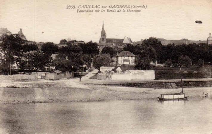 CPA Cadillac Panorama sur les bords de Garonne