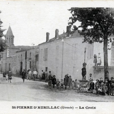 008 le bourg la croix