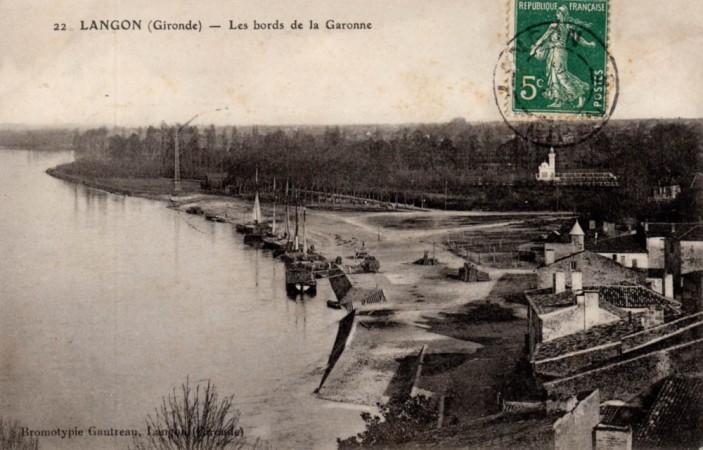 CPA Langon Les bords de la Garonne