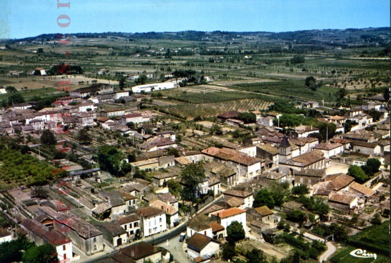 05 stpierre d aurillac vue aerienne de st pierre