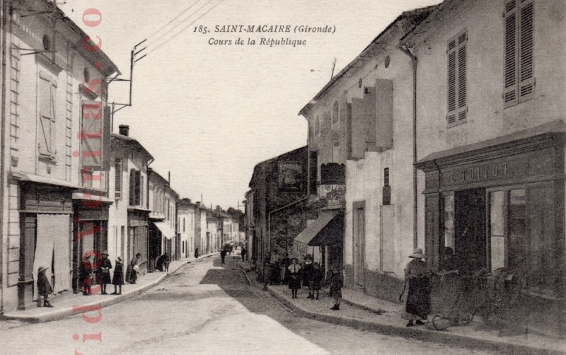 Saint Macaire Cours de la republique 01