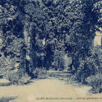 Saint Macaire Entree generale des grottes