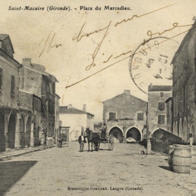 Saint Macaire Place du Marcadieu 03