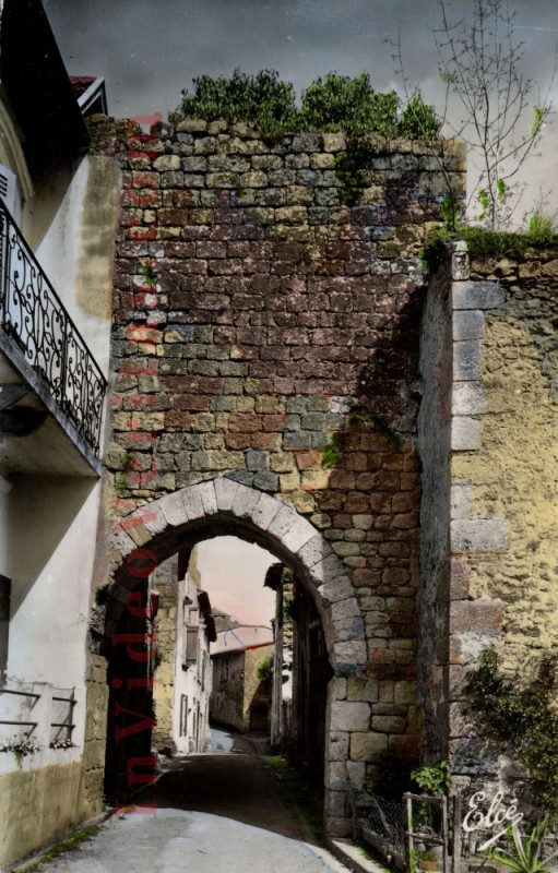 Saint Macaire Porte Rendesse Coloris  et