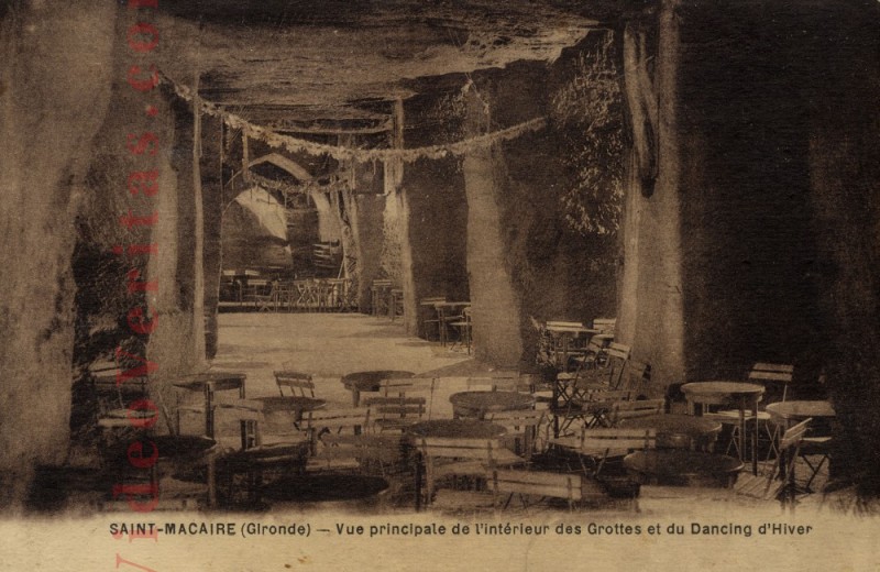 Saint Macaire Vue de l interieur des Grottes et du Dancing d Hiver