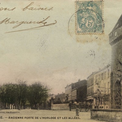 Saint Macaire Ancienne Porte de l Horloge et les Allees