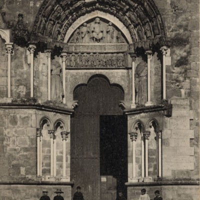 Saint Macaire Portique de l Eglise